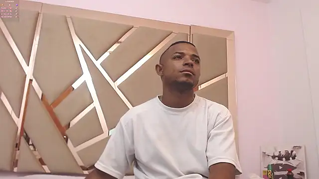 Snapshot of you_and_i9 chatting on 01-12-26, 08:14 you and i9 online show from 01-12-26, 08:14