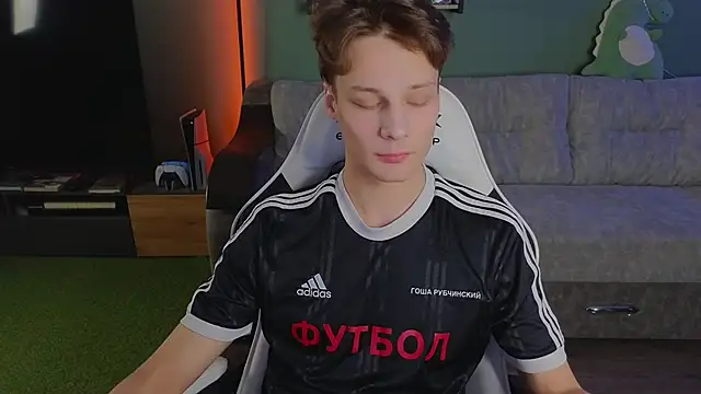 Snapshot of TeddyLiLboy chatting on 11-20-25, 09:36 TeddyLiLboy online show from 11-20-25, 09:36