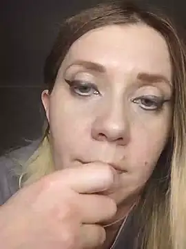 LeraSweet online show from 12-31-24, 09:28