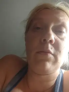 Snapshot of LeraSweet chatting on 07-25-26, 09:23 LeraSweet online show from 07-25-26, 09:23