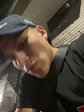 Snapshot of Alex_Teau chatting on 02-26-25, 12:16 Alex Teau online show from 02-26-25, 12:16