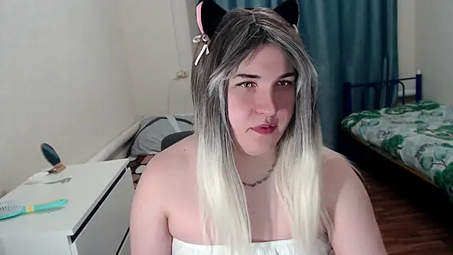 EvaMiron online show from 03-12-26, 09:10