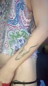 Snapshot of SuccubusTatuada chatting on 09-10-25, 10:59 SuccubusTatuada online show from 09-10-25, 10:59