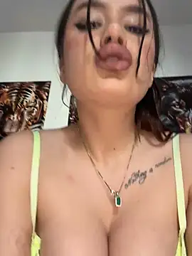 deliaroyal online show from 01-28-25, 01:16