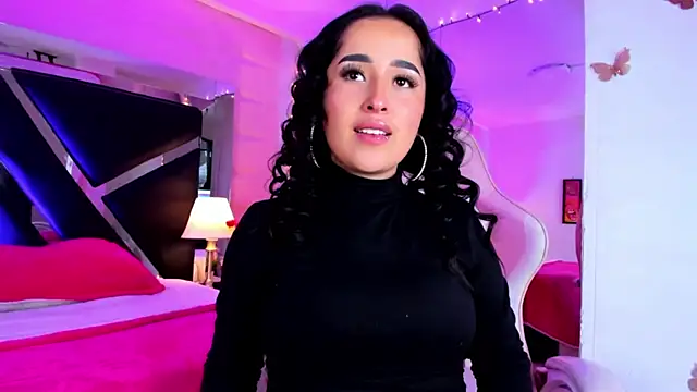 Snapshot of Andrex_Joness chatting on 02-11-25, 03:18 Andrex Joness online show from 02-11-25, 03:18