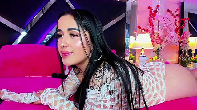 Snapshot of Andrex_Joness chatting on 03-06-25, 06:19 Andrex Joness online show from 03-06-25, 06:19