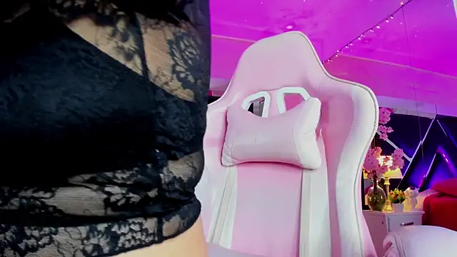 Snapshot of Andrex_Joness chatting on 03-19-25, 03:41 Andrex Joness online show from 03-19-25, 03:41