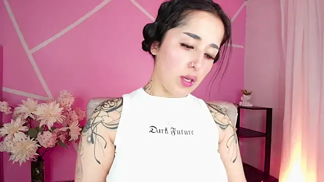 Snapshot of Andrex_Joness chatting on 09-17-25, 10:22 Andrex Joness online show from 09-17-25, 10:22