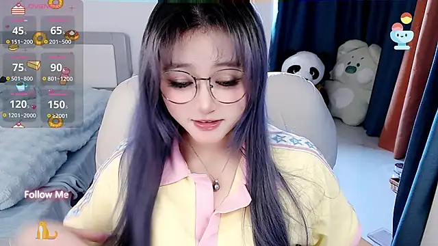 Snapshot of Sweet-18wanwan chatting on 03-12-25, 10:17 Sweet-18wanwan online show from 03-12-25, 10:17