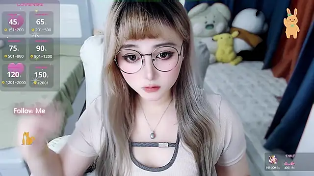 Snapshot of Sweet-18wanwan chatting on 09-30-25, 02:22 Sweet-18wanwan online show from 09-30-25, 02:22