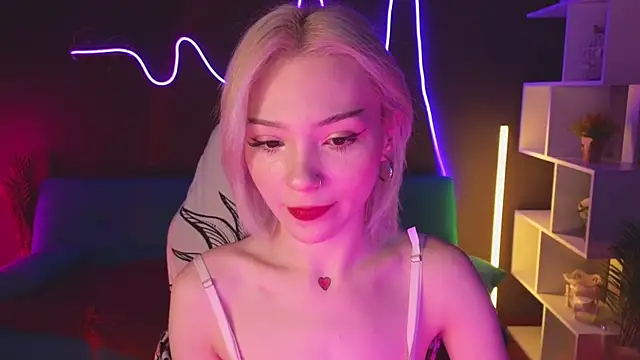 Snapshot of SandraBoyl chatting on 01-26-25, 01:09 SandraBoyl online show from 01-26-25, 01:09