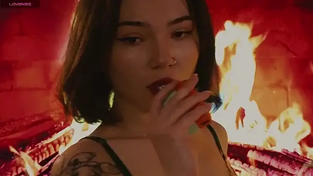 Snapshot of SandraBoyl chatting on 02-02-26, 02:10 SandraBoyl online show from 02-02-26, 02:10