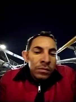 Snapshot of elvergalarga1329 chatting on 12-17-25, 07:14 elvergalarga1329 online show from 12-17-25, 07:14