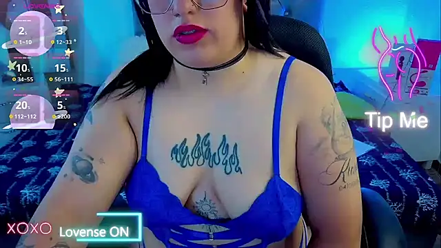 Snapshot of NatalieHarris chatting on 04-23-26, 05:48 NatalieHarris online show from 04-23-26, 05:48