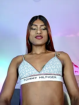 Elektra Queen online show from 01-13-25, 01:39