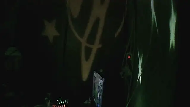 Snapshot of perversalus chatting on 02-23-26, 09:28 perversalus online show from 02-23-26, 09:28