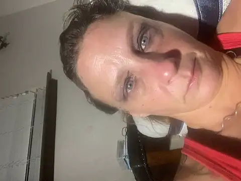 Everlyrose27 online show from 12-08-24, 07:26