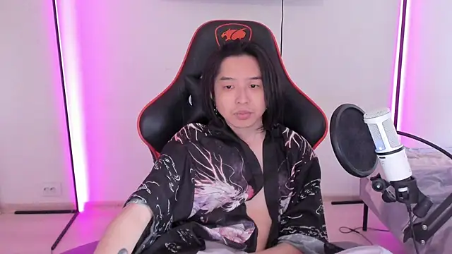 wexlee7 online show from 10-03-25, 11:18