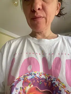 emillyjames online show from 07-21-26, 10:06