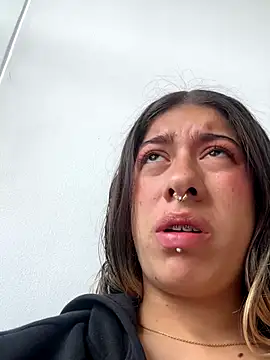 Enyeld ruru online show from 10-14-25, 04:30