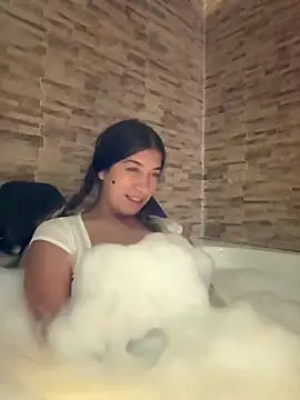 Enyeld ruru online show from 04-04-26, 07:22