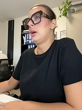 Hii Lolla online show from 09-11-25, 06:57