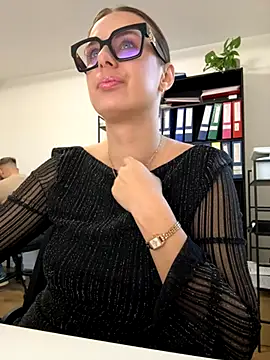 Hii Lolla online show from 12-02-25, 07:03