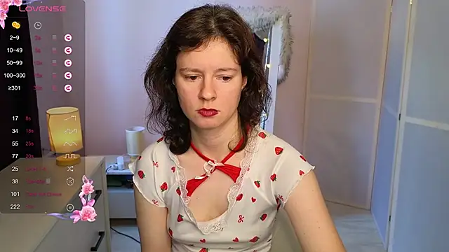 Snapshot of Dana_Magicall chatting on 09-27-25, 10:20 Dana Magicall online show from 09-27-25, 10:20