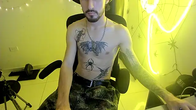 Snapshot of DmitriSanders chatting on 02-02-26, 10:30 DmitriSanders online show from 02-02-26, 10:30