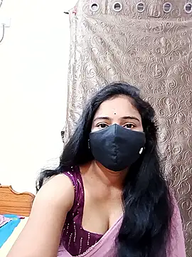 Snapshot of Keerthi-Telugu chatting on 01-13-26, 03:56 Keerthi-Telugu online show from 01-13-26, 03:56