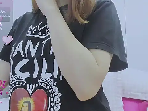 Linh diudang online show from 10-21-25, 01:45