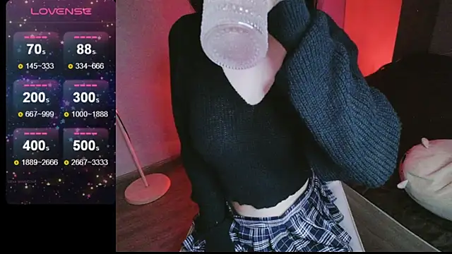  Viviann  online show from 03-10-25, 04:25