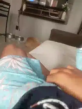 dredre1069 online show from 12-22-25, 06:49