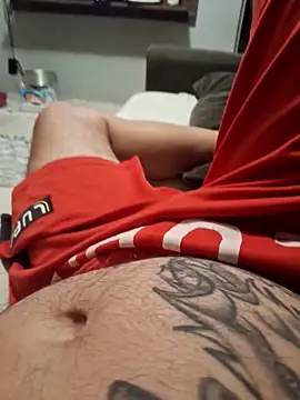 Snapshot of dredre1069 chatting on 04-04-26, 12:53 dredre1069 online show from 04-04-26, 12:53