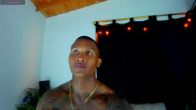 esteveen ortegas  online show from 09-18-25, 07:32