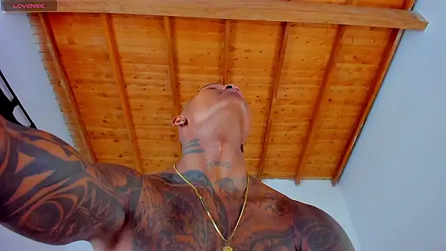 esteveen ortegas  online show from 03-26-26, 10:26