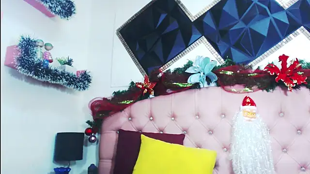 andrea safeira doll online show from 12-04-25, 10:51