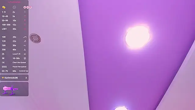 Leah Grey online show from 11-19-25, 11:54