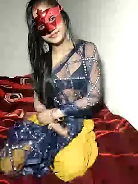 RADHA95 online show from 01-19-25, 03:32