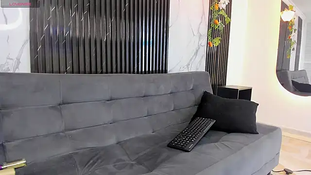 Snapshot of BRYXXXON1 chatting on 01-24-25, 02:08 BRYXXXON1 online show from 01-24-25, 02:08