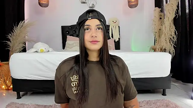 GabyRhodes online show from 09-17-25, 06:31