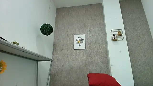 Snapshot of Cloeandtyfanny chatting on 03-22-25, 07:25 Cloeandtyfanny online show from 03-22-25, 07:25