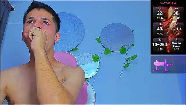 Issac james  online show from 02-05-25, 06:46