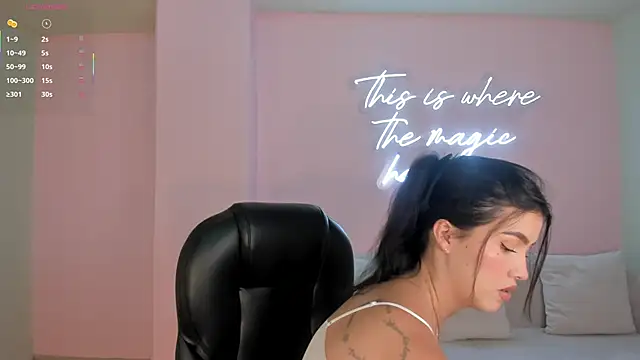 PaulinaSantos  online show from 09-27-25, 07:30