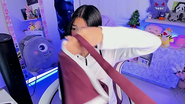 Snapshot of cutestephuwu chatting on 12-11-24, 03:02 cutestephuwu online show from 12-11-24, 03:02