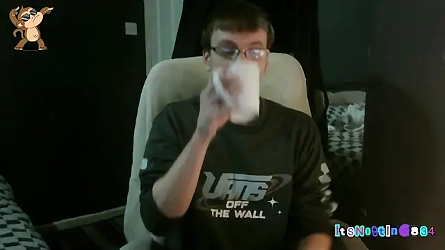 Snapshot of Itsnotting834 chatting on 02-12-25, 09:01 Itsnotting834 online show from 02-12-25, 09:01