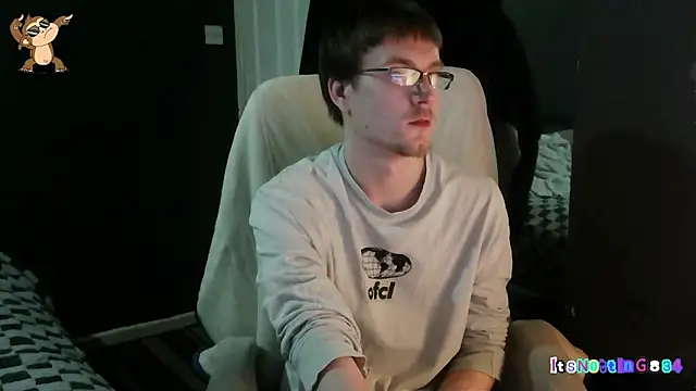 Snapshot of Itsnotting834 chatting on 03-08-25, 01:06 Itsnotting834 online show from 03-08-25, 01:06