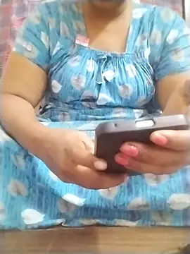 Tamilpriya46 online show from 09-12-25, 04:18