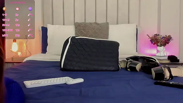 romina-brunette online show from 02-13-26, 06:26