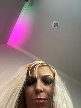 Snapshot of ThatSlutNamed-Heather chatting on 02-25-26, 09:57 ThatSlutNamed-Heather online show from 02-25-26, 09:57